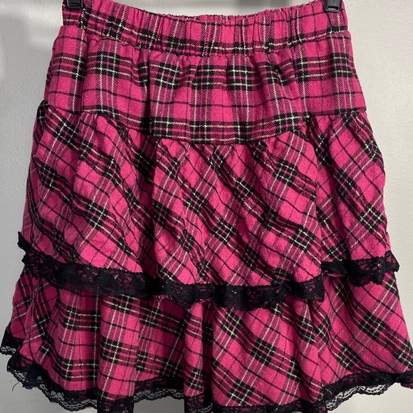 Chic Pink Plaid A-Line Skirt with Lace Trim - Picture 2 of 2